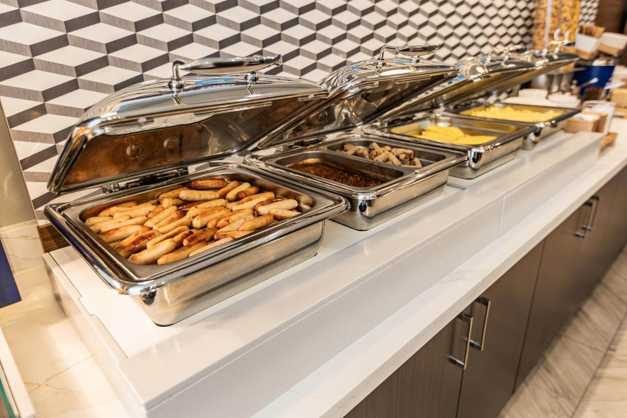 Holiday Inn Express & Suites - Toronto Airport South By Ihg Ngoại thất bức ảnh
